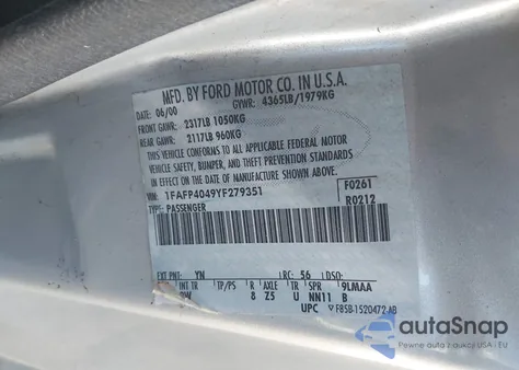 2000 Ford Mustang z USA, uszkodzony, nr VIN 1FAFP4049YF279351